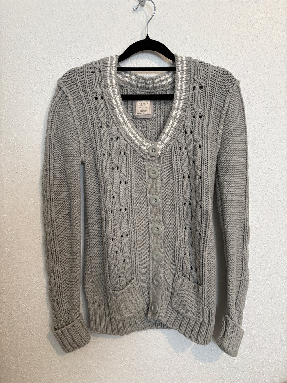 Y2K vintage Old Navy Light Gray Cable-Knit Button Cardigan #247CL